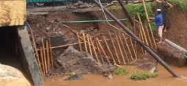 Talud Sungai Kanal Yang Ambrol. Foto: R-lisa FM